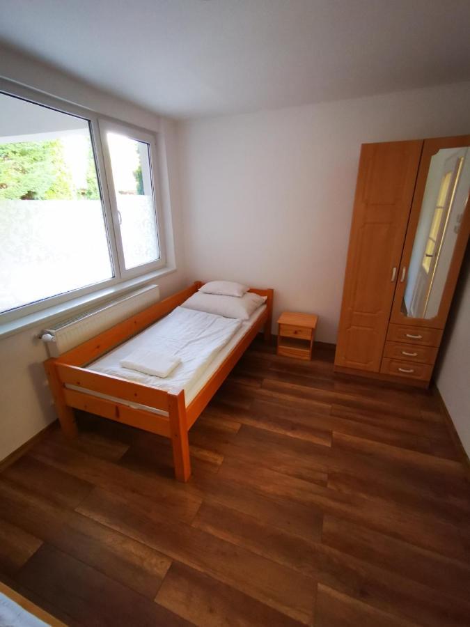 Mate Apartman Gyula Eksteriør bilde