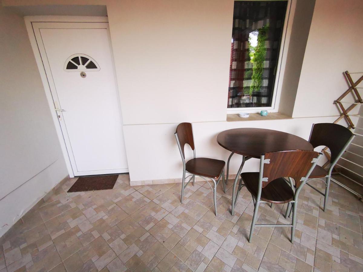 Mate Apartman Gyula Eksteriør bilde